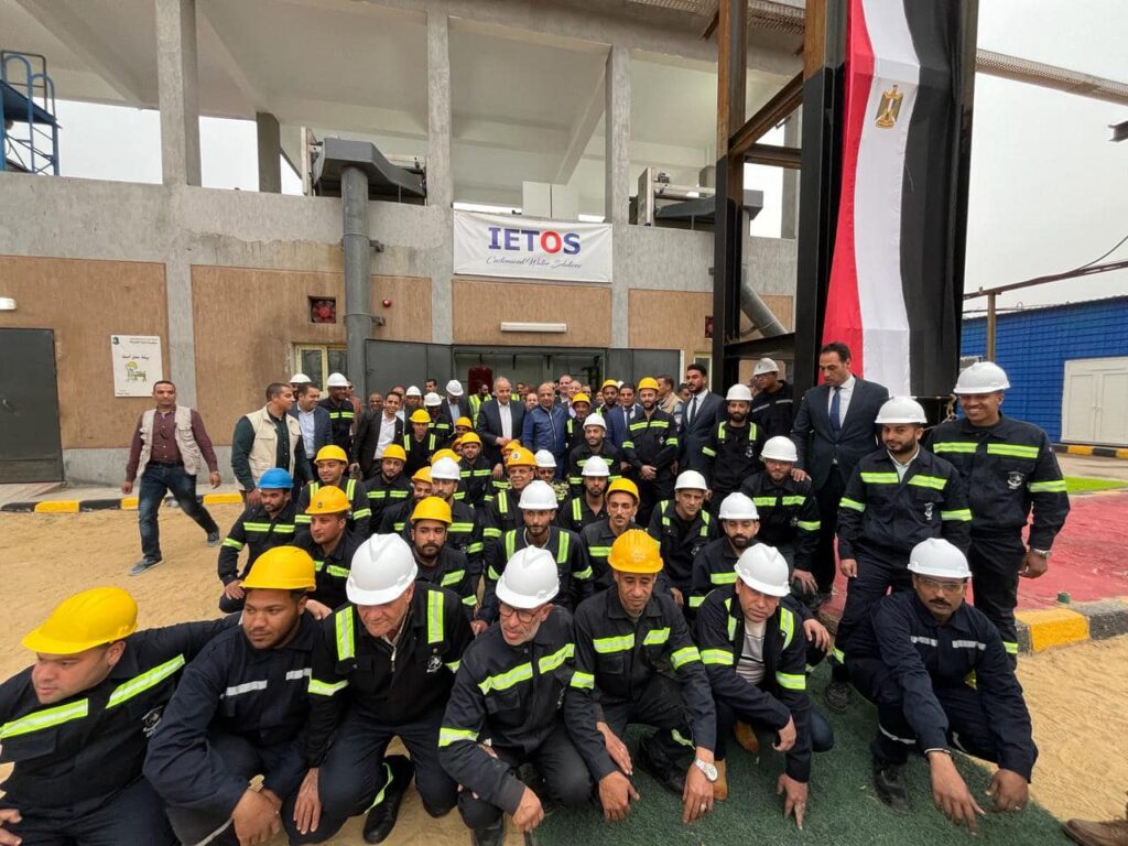 أنفوجراف وزير قطاع الأعمال العام يفتتح وحدة تركيز الصودا (المبخرات) ومحطة معالجة الصرف الصناعي ومبنى المعامل والعيادة الطبية بشركة مصر لصناعة الكيماويات 8 419742554 361995019891950 4453242482353522464 n