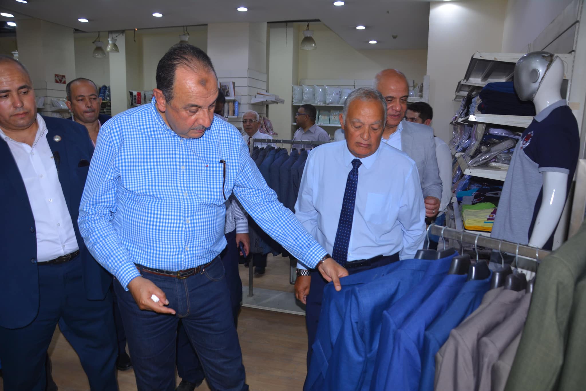 عمر افندي