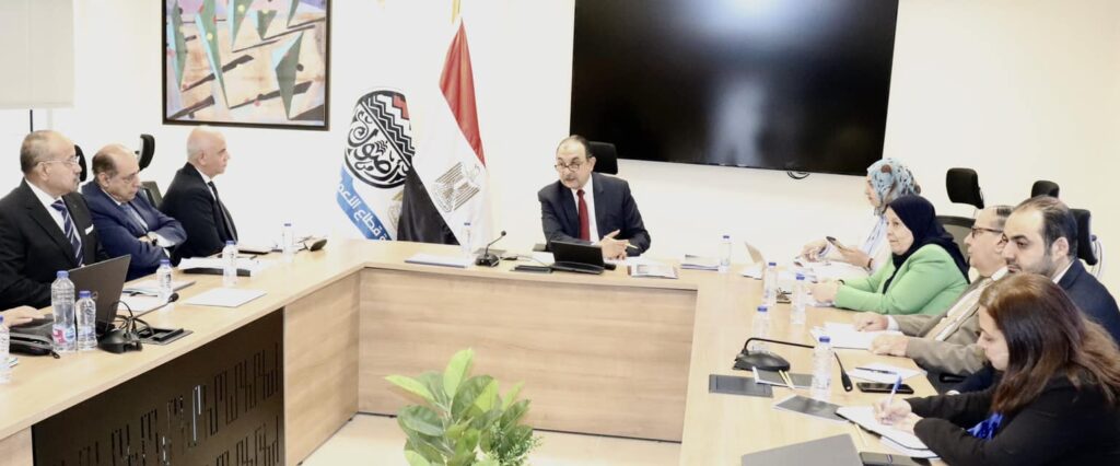 وزير قطاع الأعمال العام : متابعه مستمره لمستجدات تنفيذ عدد من المشروعات الفندقية والسياحية والتجارية التابعه للقابضه للسياحه والفنادق 4 464728765 491278706963580 9016674615450674987 n