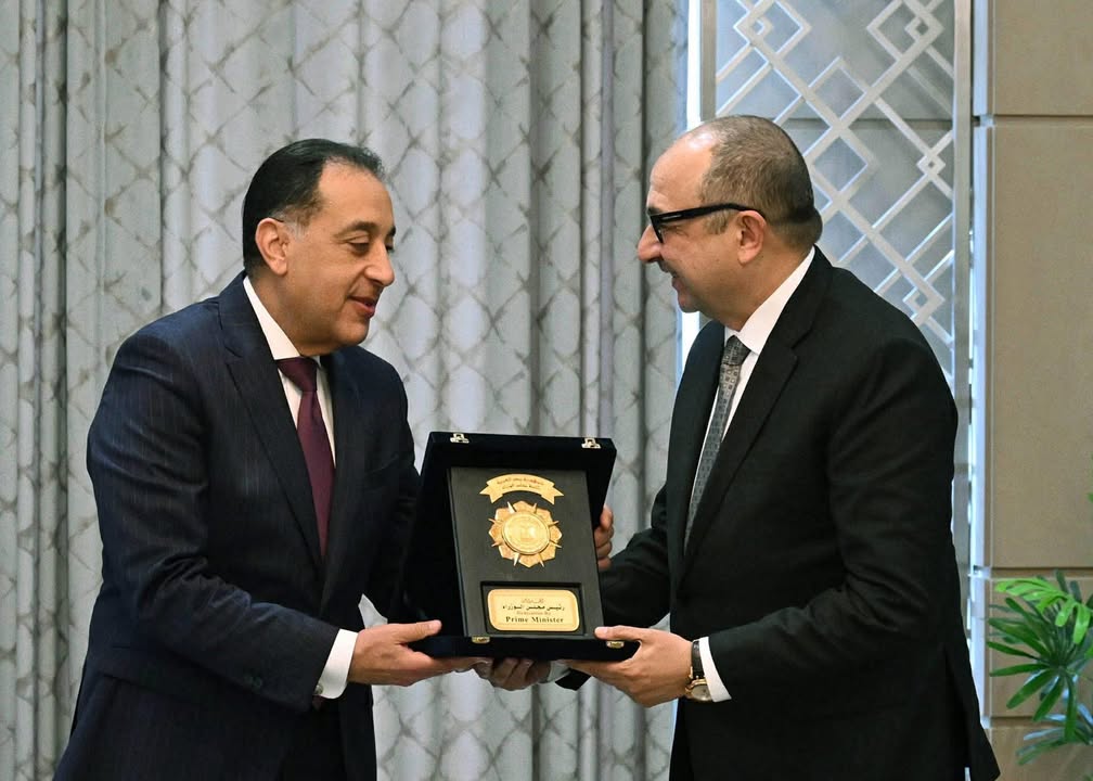 د. كريم ابوعيش يكتب/ محمد شيمي حين ينتهي المنصب… ويبقى الأثر 2 627948400 2068199933974210 7999899122590369191 n