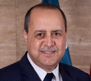 د سعد هلال  الرئيس التنفيذي للقابضه للصناعات الكيماويه / طرح 5 شركات تابعه في البورصه قبل نهايه 2026